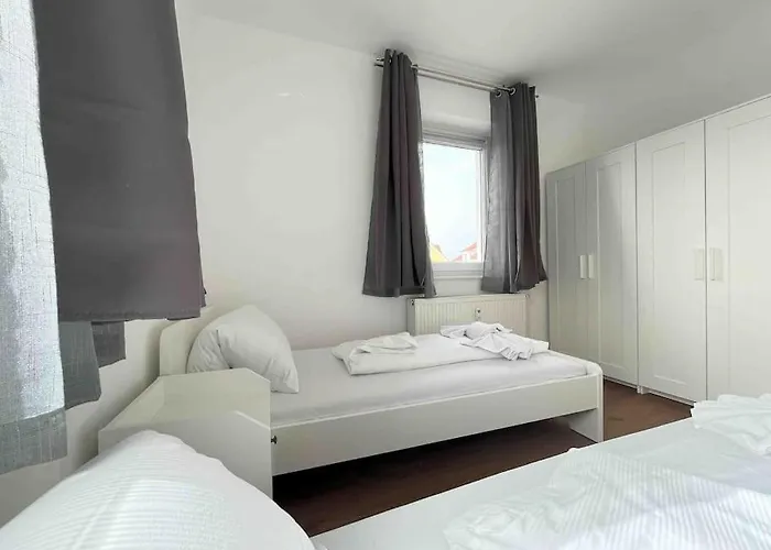 Apartman Sad232 - Moderne Monteurwohnung Uebergangswohnung *