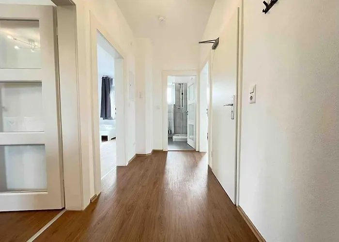 Apartman Sad232 - Moderne Monteurwohnung Uebergangswohnung Schwandorf in Bayern